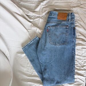 Levi's Women's 501 Original Crop